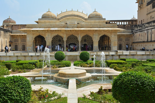 Sukh_mandir_amer_fort_jaipur