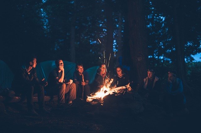 bonfire_at_triund