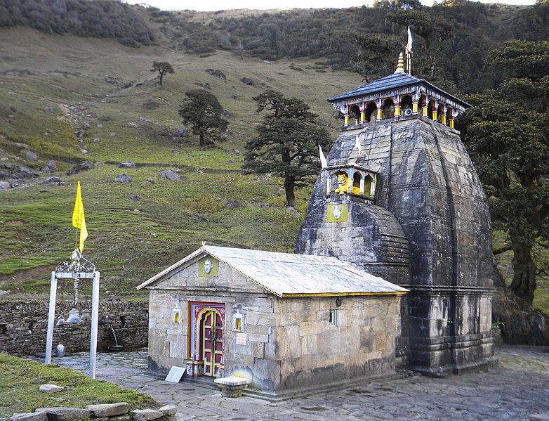 Madhyamaheshwar_Temple_Uttarakhand