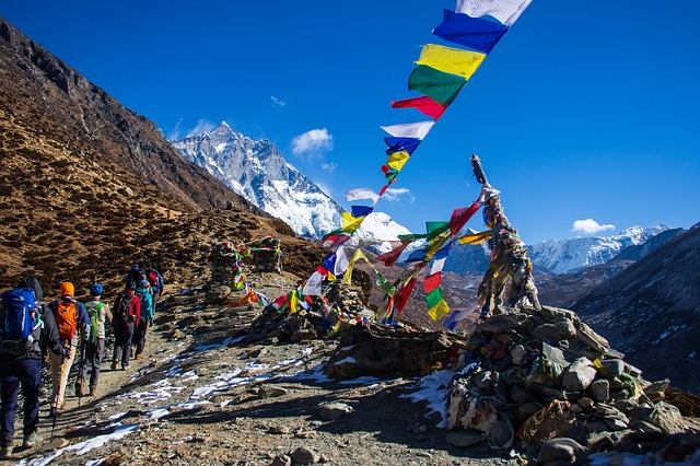 kheerganga_trek_trekking