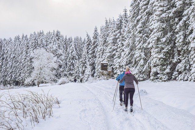 skiing_in_gulmarg